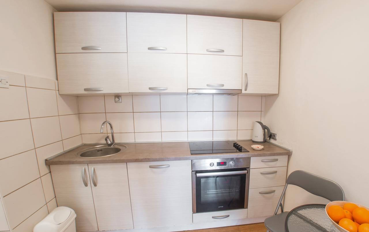Apartment Tiger Lily โมสตาร์ ภายนอก รูปภาพ